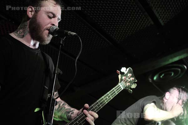 CANCER BATS - 2010-04-18 - PARIS - Batofar - 